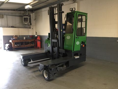 COMBI C4000 4 way Fork Truck with Fork Positioner