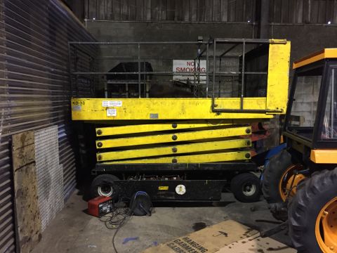Electric Scissor Lift 33ft